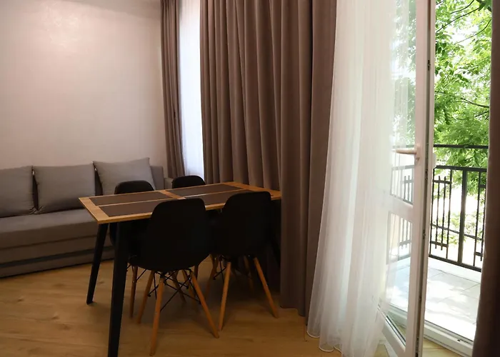 Kamanina Apartments